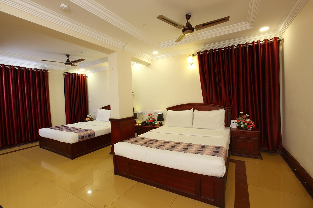 Trichur Towers Thrissur Экстерьер фото