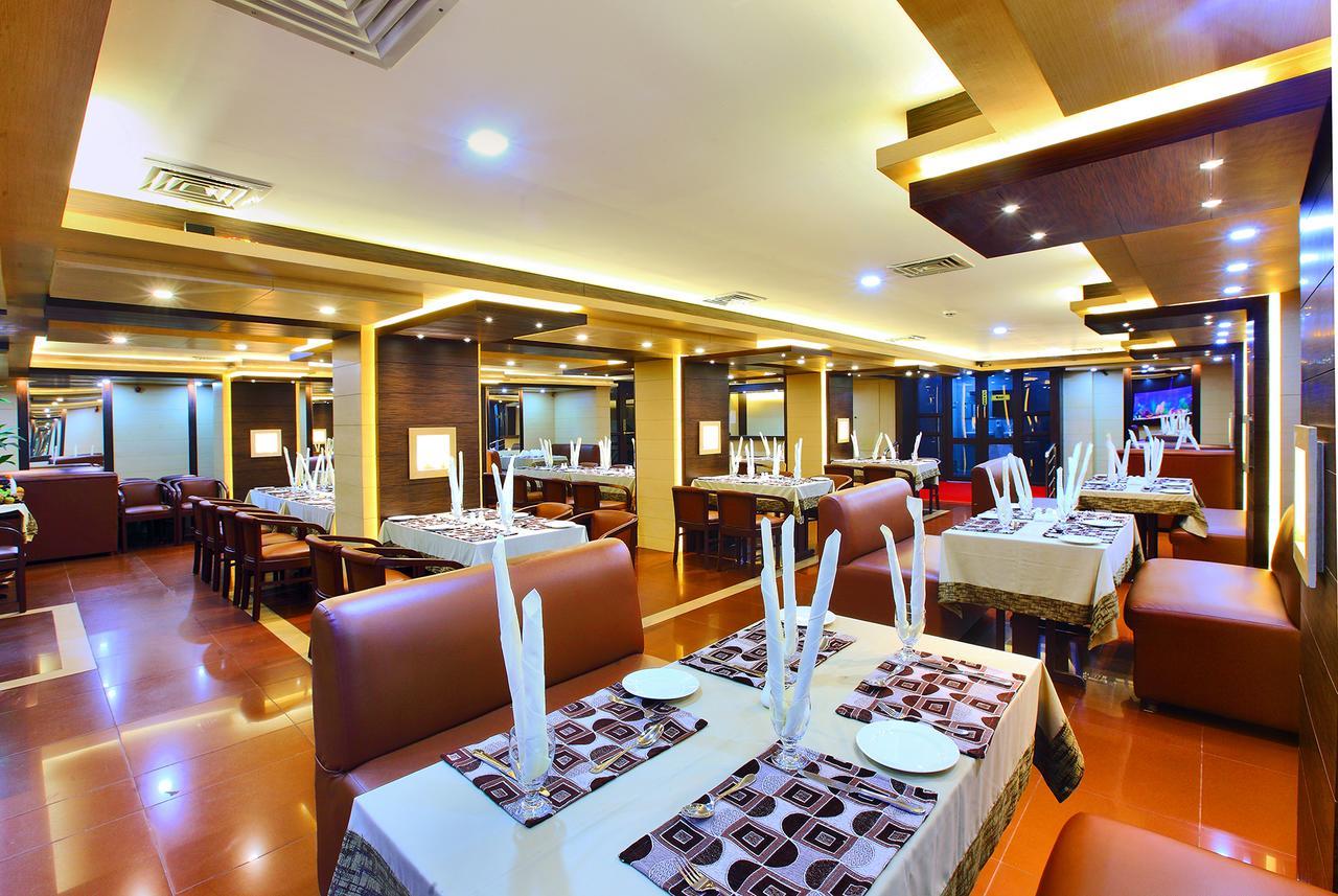 Trichur Towers Thrissur Экстерьер фото